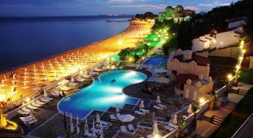 Andalucia Beach Hotel - All Inclusive Elenite Exterior foto
